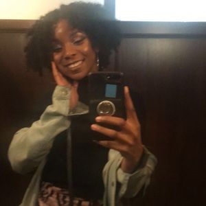 Meet your Posher, Amanda